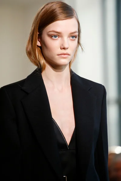 Look 2